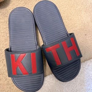 Kith slides slippers